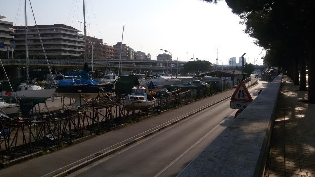 Suites Florence Pescara Kültér fotó