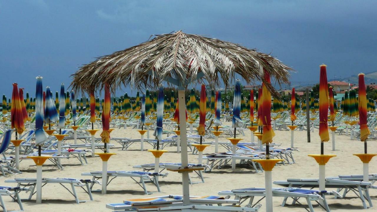 Suites Florence Pescara Kültér fotó